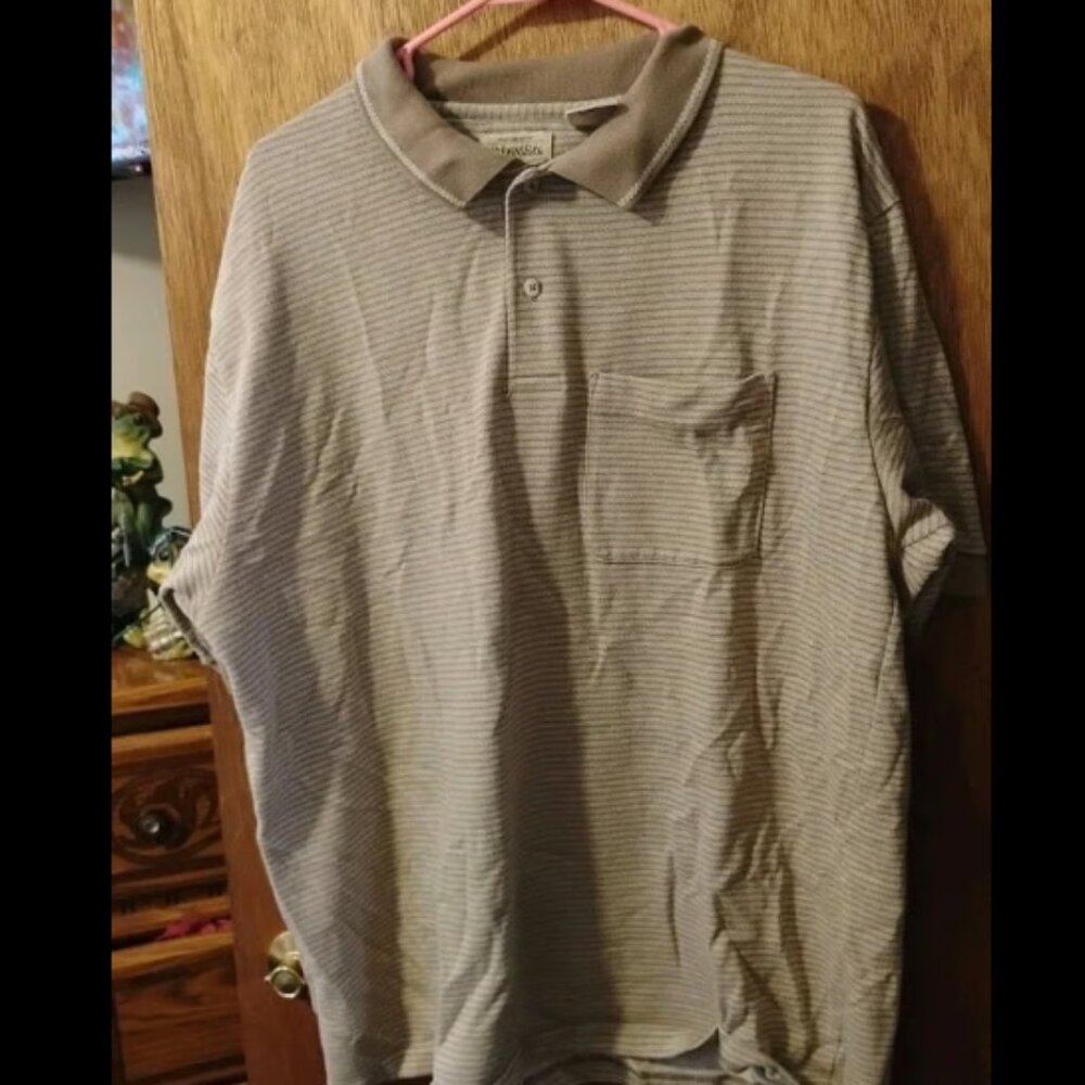 ST JOHNS BAY MENS XL TAN/Brown Striped SS Pocket Polo Shirt 21"Wx 28"L